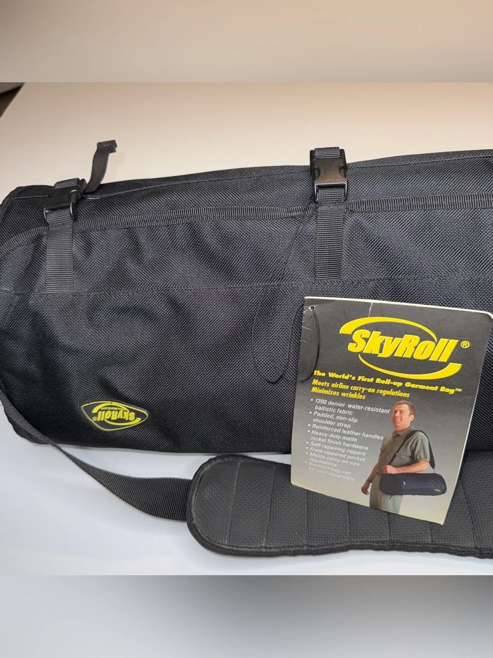SkyRoll Black Men’s Roll-Up Travel Garment Bag with Shoulder Strap